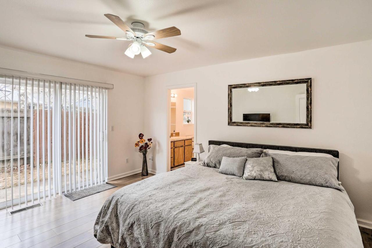 Mount Shasta Escape With Balcony About Walk To Dtwn Villa Exterior photo